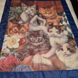 Evergreen Enterprises House Flag Cats Furry Friends Poly 2 Sided 42" x 29" EUC